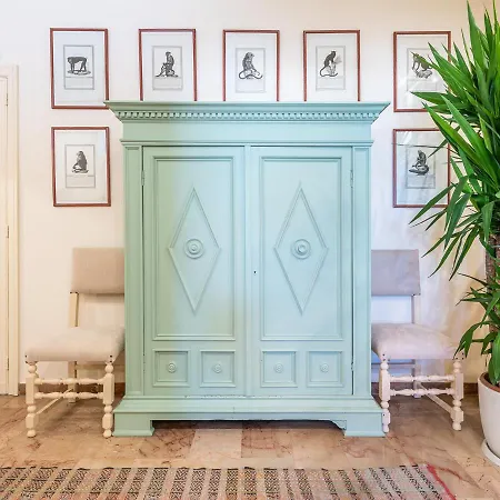 Apartment Chic House: Stylish And *